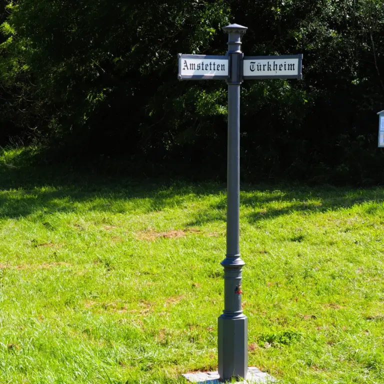 GEEK Gerhad Staib Wegweiser Gusseisen Nellingen q