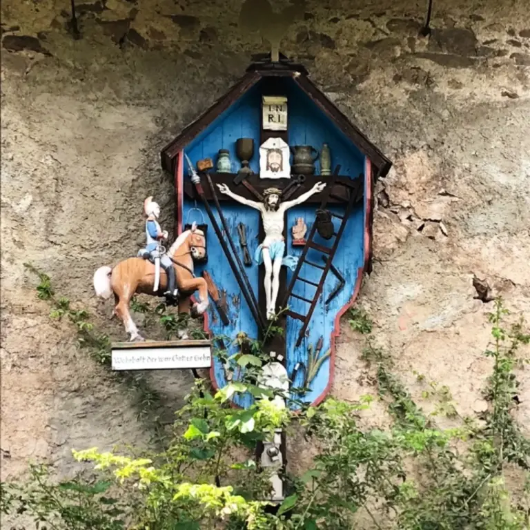 GEEK Martina Blaschka Arma Christi Kreuz mit Longinus St. Peter q