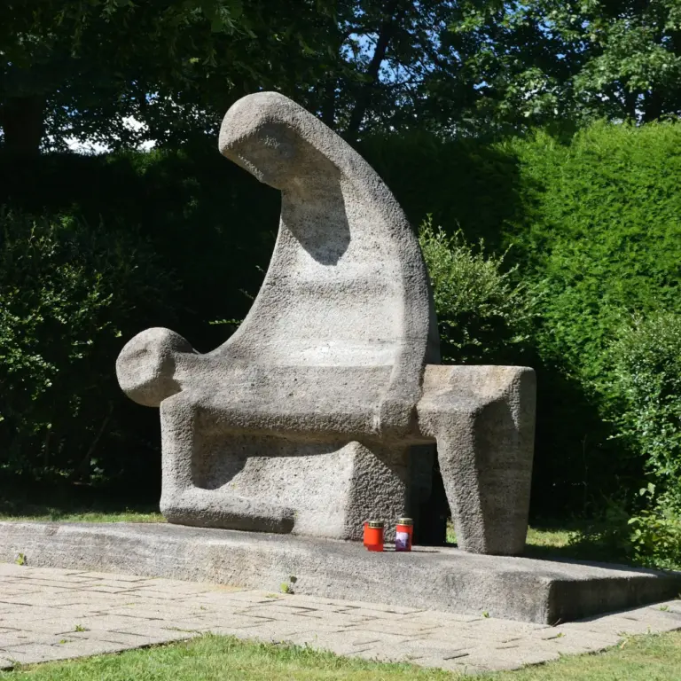 GEEK Philipp Klais Pfalzgrafenweiler Gefallenendenkmal 2.Weltkrieg Pfalzgrafenweiler q