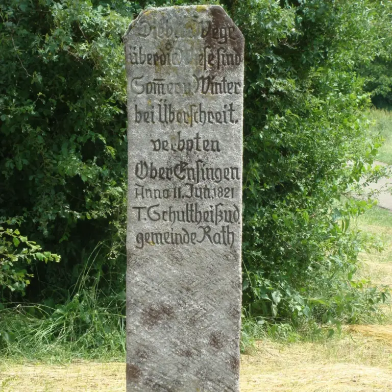 GEEK Reinhard Wolf Verkehrszeichen Wegsperrstein Nürtingen Zizishausener Straße(2) q